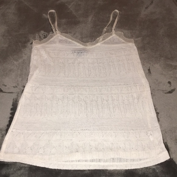 American Eagle Outfitters Tops - Cream American Eagle lace cami